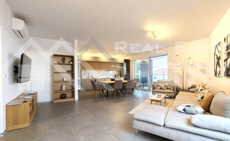 Ciovo properties – Penthouse with a roof terrace and stunning sea views, in an exclusive new development, for sale