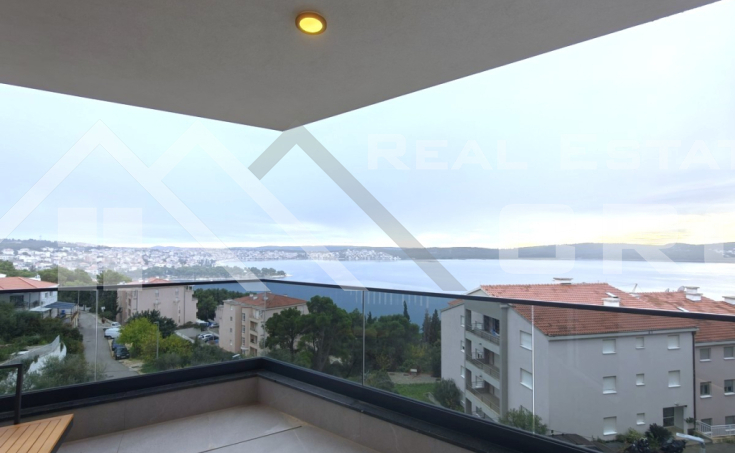 Penthouse with a roof terrace (9)