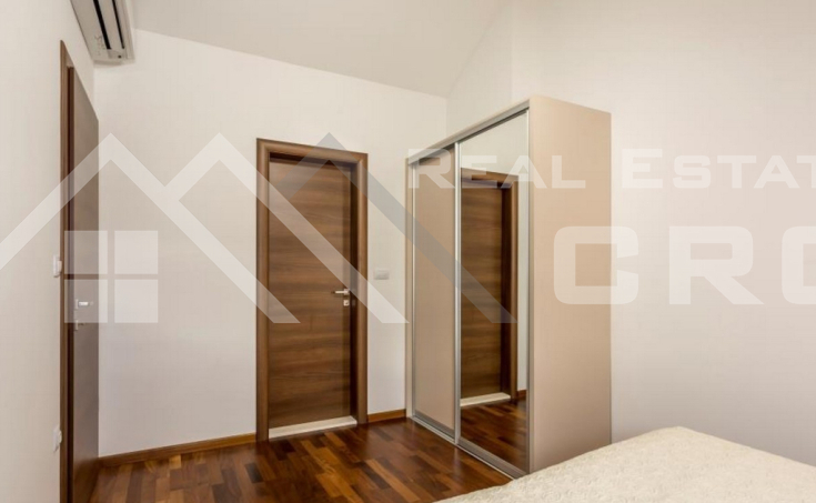 Furnished duplex apartment near the sea and beach, Podstrana, for sale  (10)