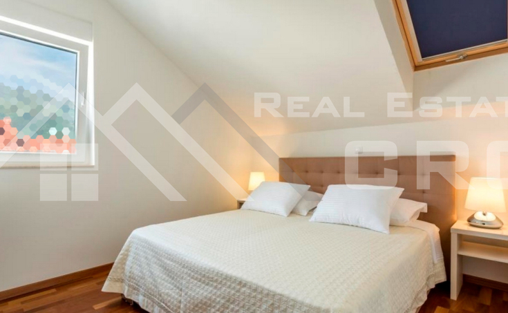 Furnished duplex apartment near the sea and beach, Podstrana, for sale  (12)