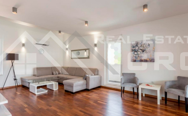 Furnished duplex apartment near the sea and beach, Podstrana, for sale  (13)