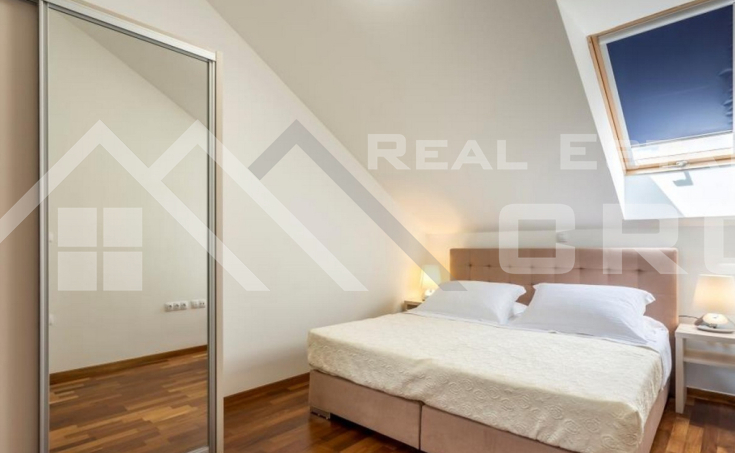 Furnished duplex apartment near the sea and beach, Podstrana, for sale  (7)