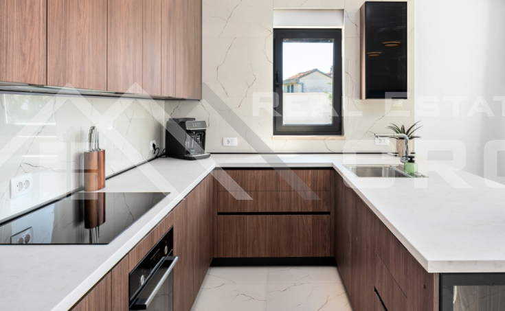Elegant luxury villa boasting a stunning sea view, Rogoznica area, for sale (8)