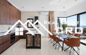 Elegant luxury villa boasting a stunning sea view, Rogoznica area, for sale (5)