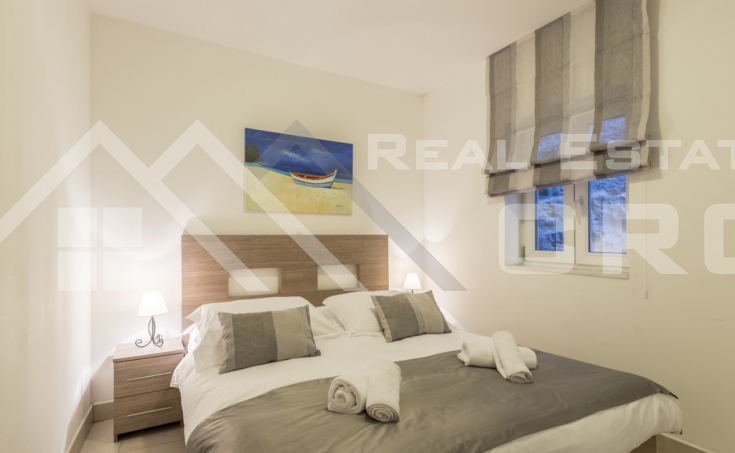 Furnished duplex apartment in the city center of Split, for sale (8)