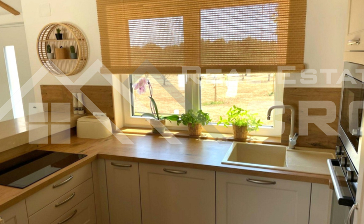 Beautiful stone house with a pool on a spacious Mediterranean estate, for sale (6)