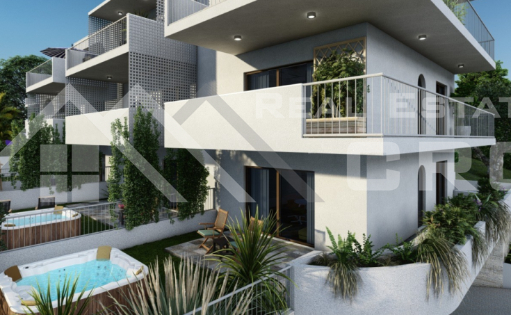 Modern apartments in a new development with a pool and garage, placed near the sea (1)