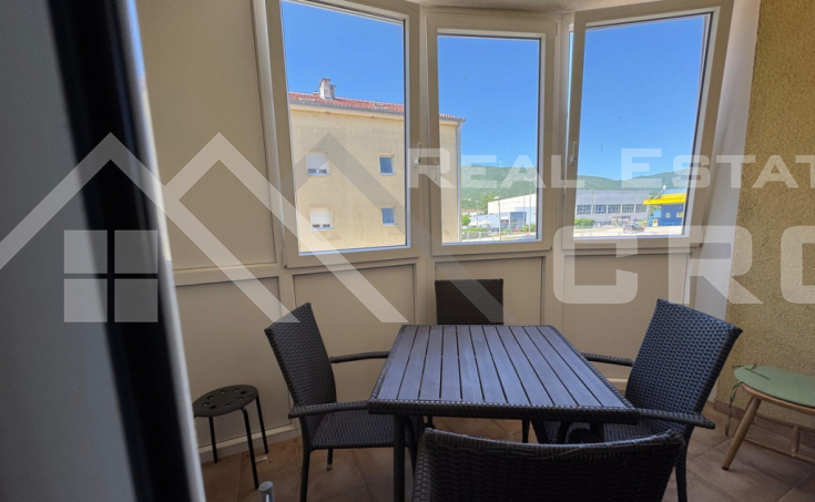 Fully furnished and equipped two-bedroom apartment in Sinj, for sale  (14)