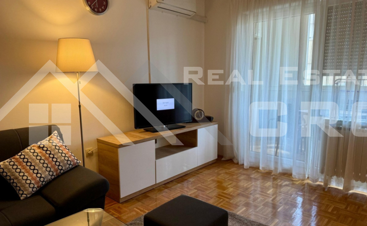 Fully furnished and equipped two-bedroom apartment in Sinj, for sale  (15)