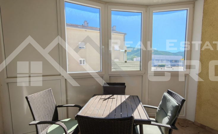 Fully furnished and equipped two-bedroom apartment in Sinj, for sale  (5)
