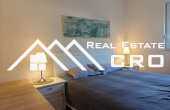 Fully furnished and equipped two-bedroom apartment in Sinj, for sale  (12)