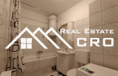 Fully furnished and equipped two-bedroom apartment in Sinj, for sale  (8)