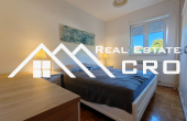 Fully furnished and equipped two-bedroom apartment in Sinj, for sale  (9)
