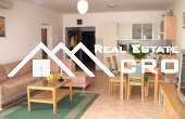 ČIOVO, Beautiful spacious furnished apartment 105 m² – 60 m from the sea, sea view, shared pool (4) (Kopiraj)