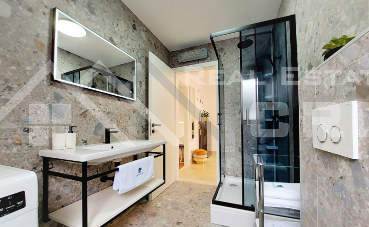 Real Estate Čiovo - Fully Furnished Apartment with Garden and Shared Pool  (4)