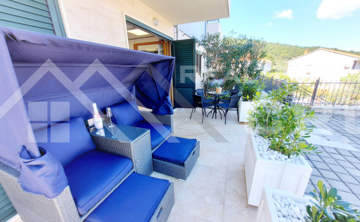 Real Estate Čiovo - Fully Furnished Apartment with Garden and Shared Pool  (6)