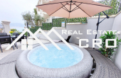 Real Estate Čiovo - Fully Furnished Apartment with Garden and Shared Pool  (7)
