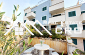 Čiovo Real Estate - Two-bedroom apartment with a large covered terrace and a swim (10)