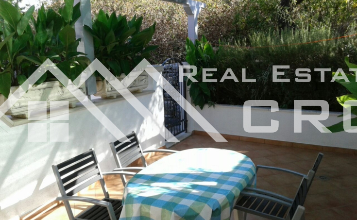 Brac properties - Modern two bedroom apartment for sale, Brac island 