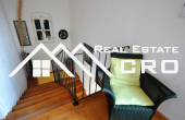 Villa in the first line to the sea for sale, Brac island (8)