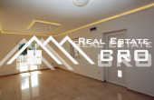 Three-apartments-for-sale-in-Supetar-on-Brac-3
