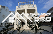 Three-apartments-for-sale-in-Supetar-on-Brac