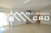 Three bedroom apartment on attractive location, for sale, Bol, Brac island (3)