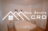 Five apartments for sale, attractive location in Postira, Brac island  (9)