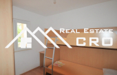 Three bedroom apartment for sale, attractive location in Bol, Brac island (7)