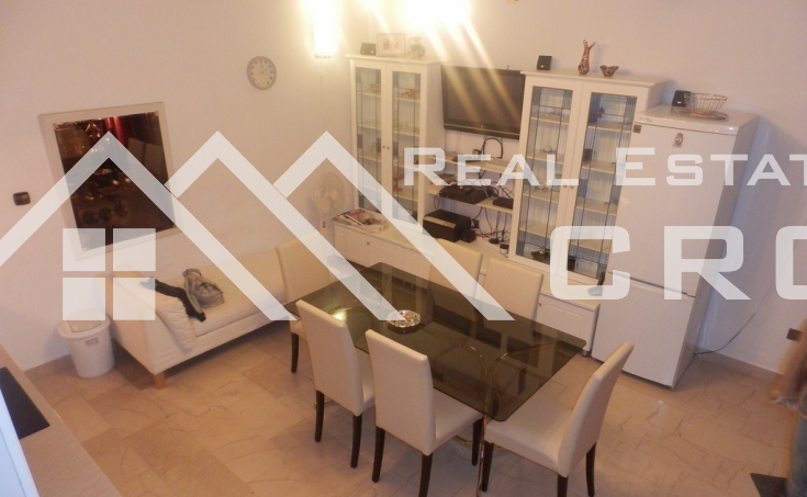 Renovated stone house for sale, Split (14)