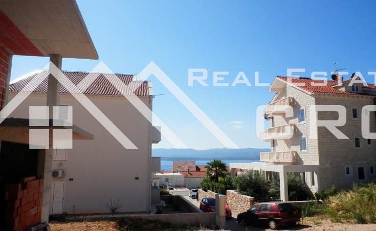 Newbuilt apartments in very attractive location in Bol (2)
