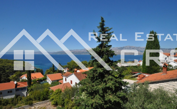 House for sale with beautiful sea view, Postira, Brač (9)
