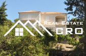 House for sale with beautiful sea view, Postira, Brač (4)