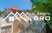 Renovated stone house with a beautiful courtyard, in a quiet environment, for sale (10)