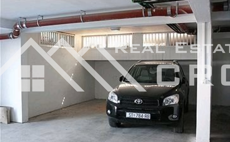Apartment with sea view for sale, Supetar, Brac (10)