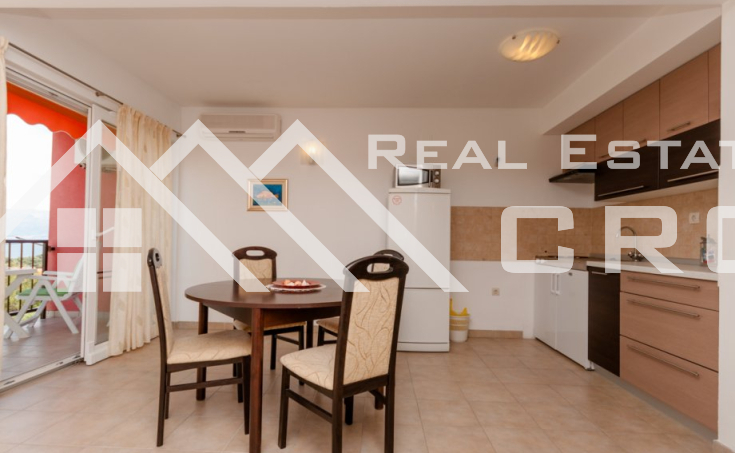 Apartment with sea view for sale, Supetar, Brac (3)
