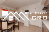 Apartment with sea view for sale, Supetar, Brac (5)