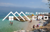 Newbuilt  villa on seafront for sale, Brac  (29)