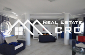 Newbuilt  villa on seafront for sale, Brac  (5)