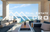 Beautiful stone villa in the second row to the sea, surroundings of Rogoznica, for sale (13)