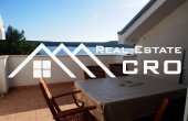 Apartment with beautiful sea view, for sale, Milna, Brac island (14)