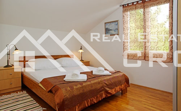 Newly built apartments with lovely sea view in Bol, Brac (3)