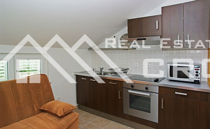 Newly built apartments with lovely sea view in Bol, Brac (8)