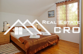 Newly built apartments with lovely sea view in Bol, Brac (3)