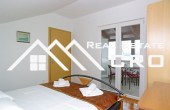 Newly built apartments with lovely sea view in Bol, Brac (6)