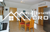 Newly built apartments with lovely sea view in Bol, Brac (7)