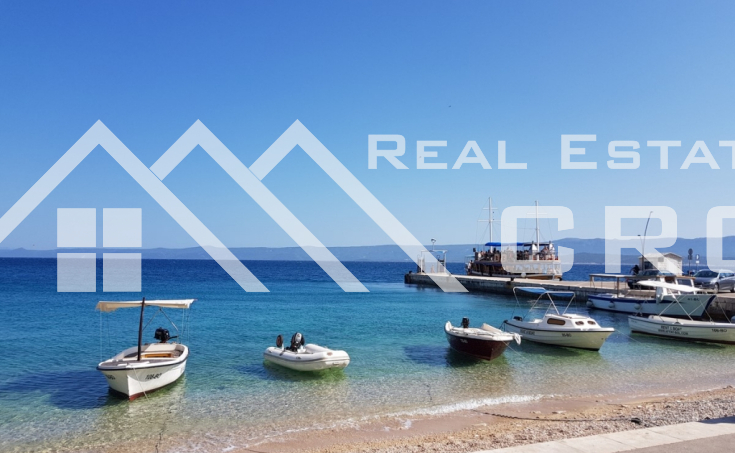 Stone house with garden and sea view for sale, Brac Island, Bol  (8)