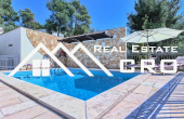 Luxurious villa with a beautiful sea view for sale, Brac island (2)