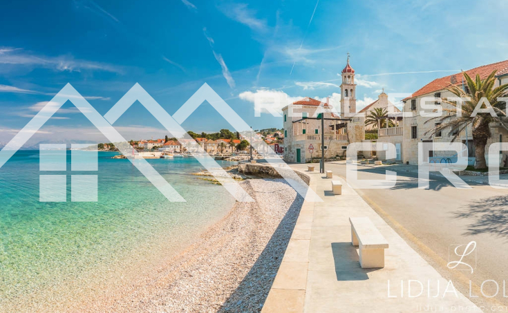 299_apartment_in_a_very_nice_location_in_sutivan_brac_island_1