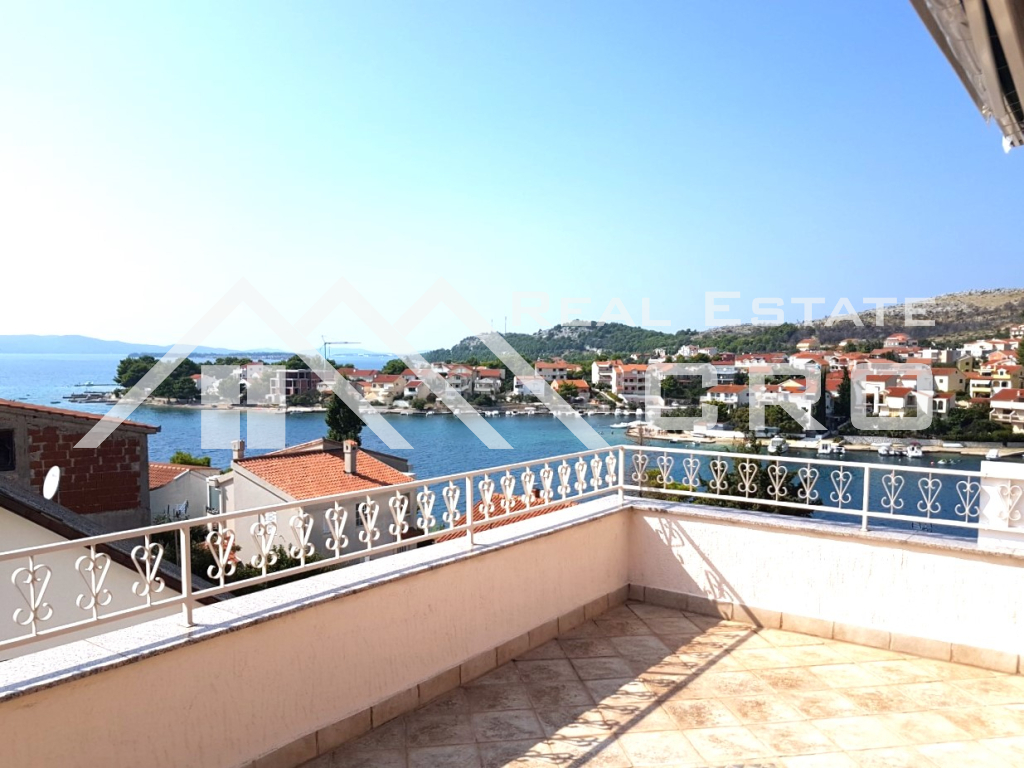 Sibenik properties Fully furnished house offering stunning sea views